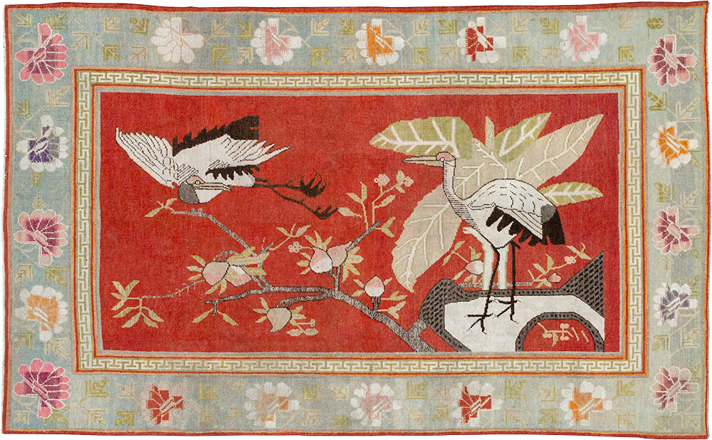 Antique East Turkestan Khotan Pictorial Accent Rug, No.31881 - Gsblank