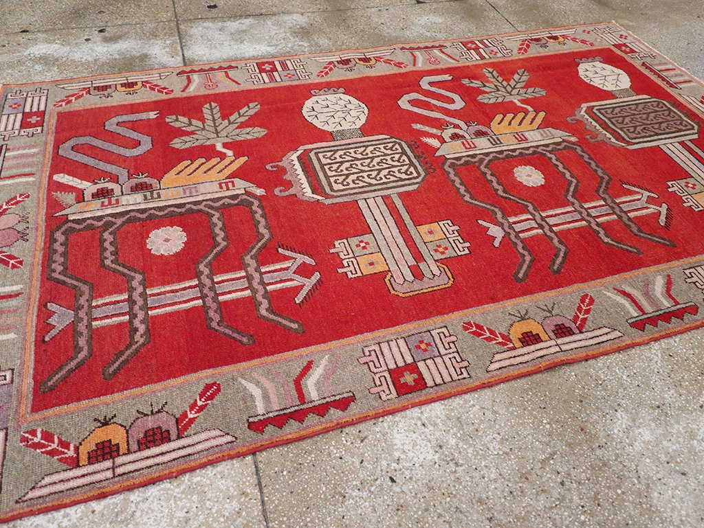 Antique East Turkestan Khotan Pictorial Accent Rug, No.31883 - Gsblank