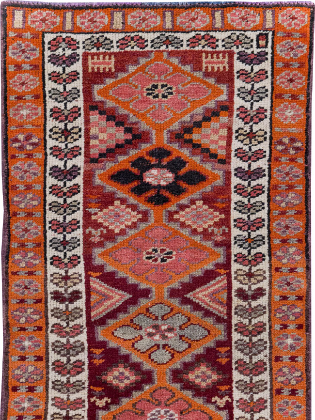 Vintage Turkish Anatolian Runner, No.31892 - Gsblank