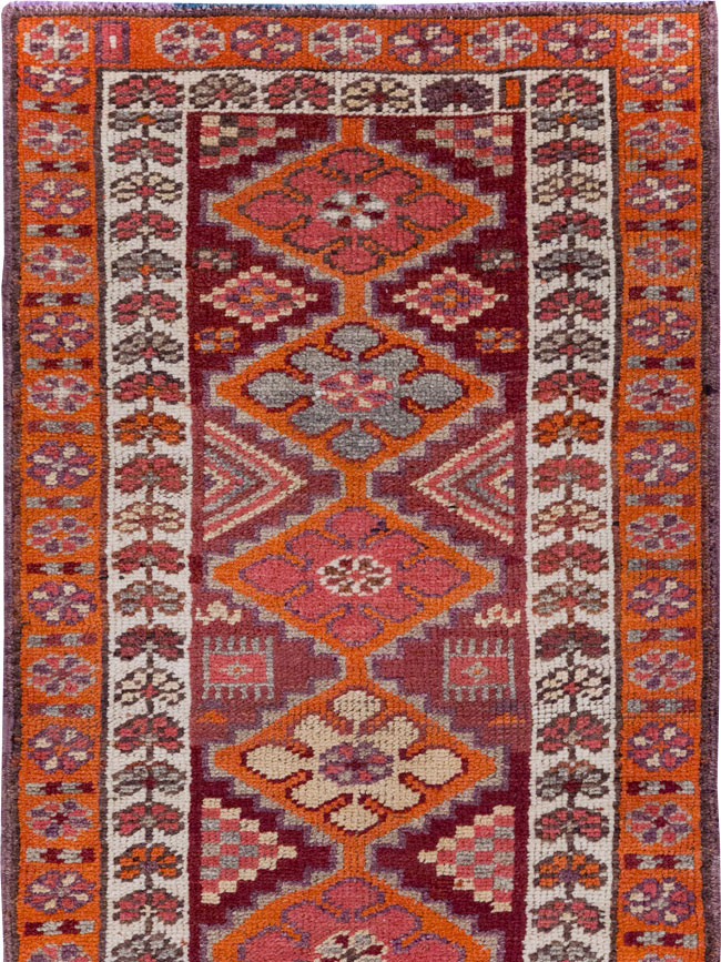 Vintage Turkish Anatolian Runner, No.31892 - Gsblank