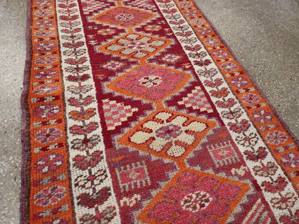 Vintage Turkish Anatolian Runner, No.31892 - Gsblank