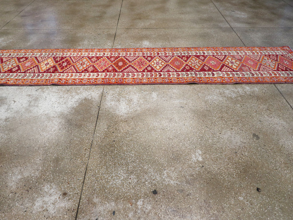 Vintage Turkish Anatolian Runner, No.31892 - Gsblank