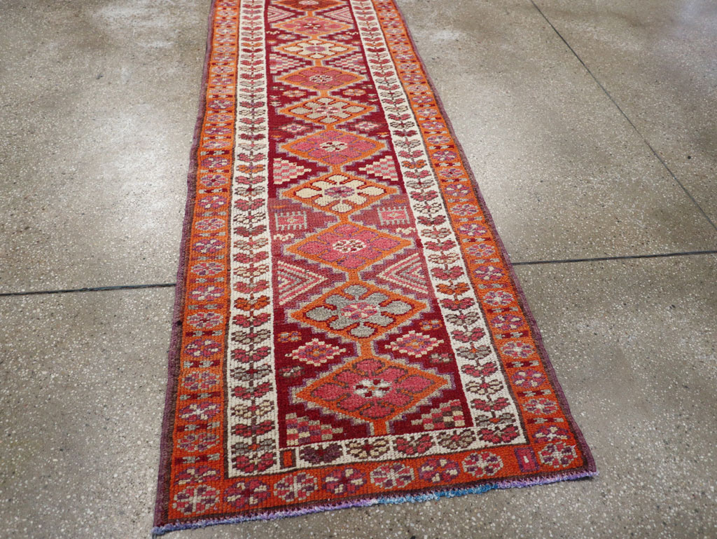 Vintage Turkish Anatolian Runner, No.31892 - Gsblank