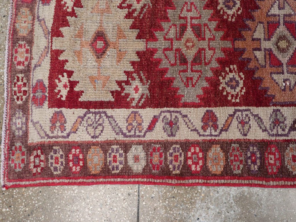 Vintage Turkish Anatolian Runner, No.31893 - Gsblank