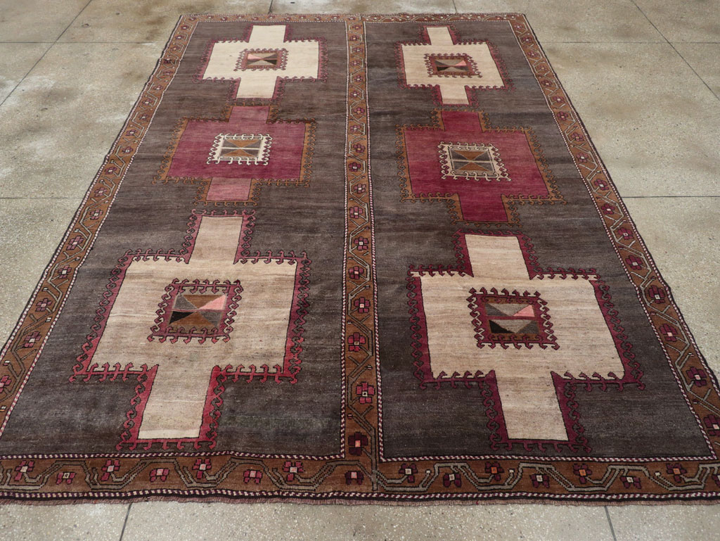Tribal Vintage Turkish Anatolian Room Size Carpet, No.31897 - Gsblank