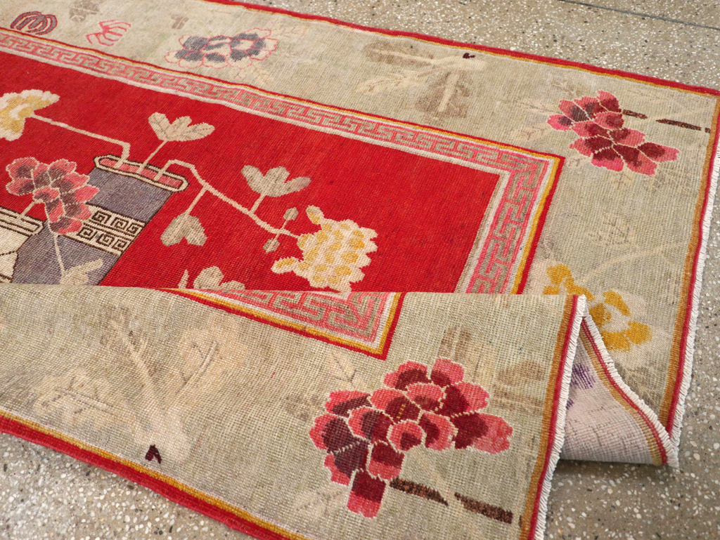 Vintage East Turkestan Pictorial Vase Khotan, No.31902 - Gsblank