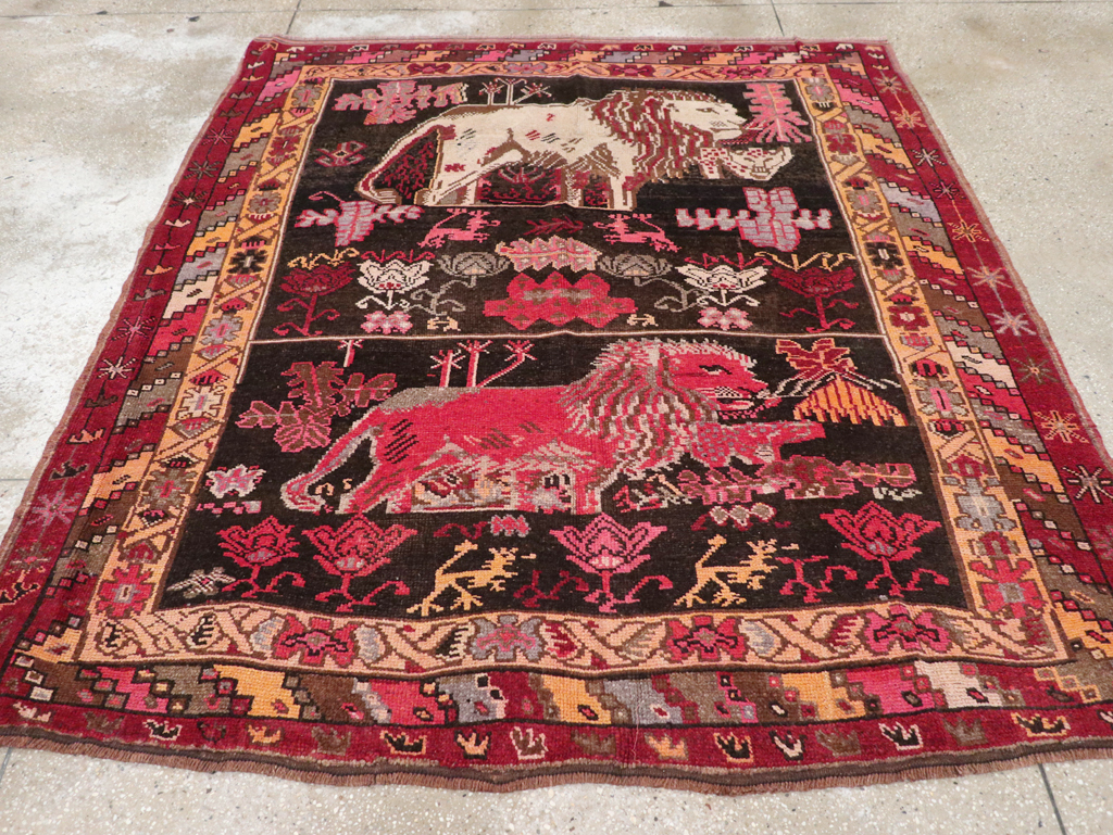 Vintage Turkish Anatolian Square Pictorial Accent Carpet, No.31908 - Gsblank