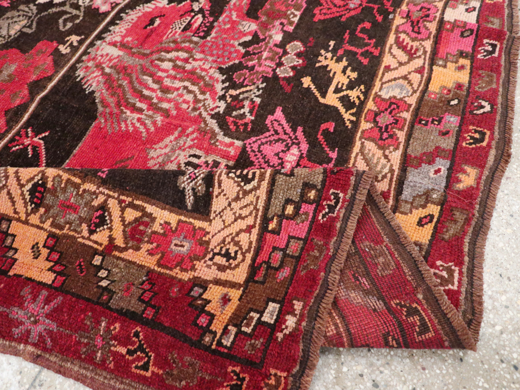 Vintage Turkish Anatolian Square Pictorial Accent Carpet, No.31908 - Gsblank