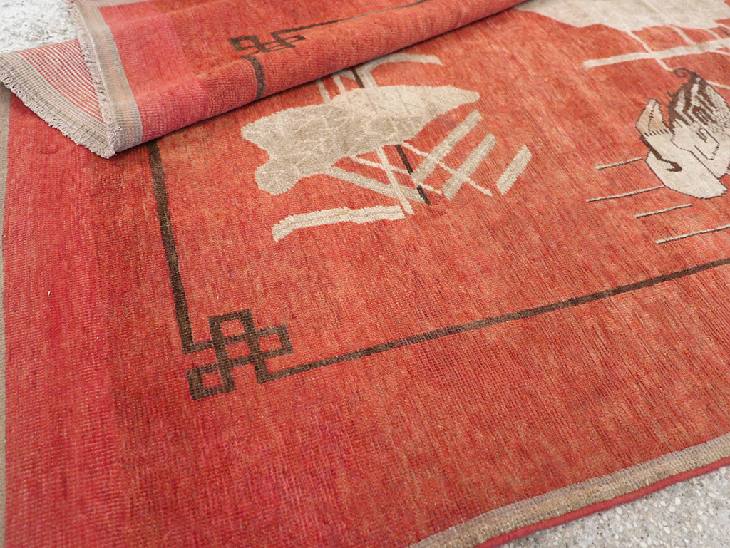 Antique East Turkestan Khotan Pictorial Accent Rug, No.31913 - Gsblank