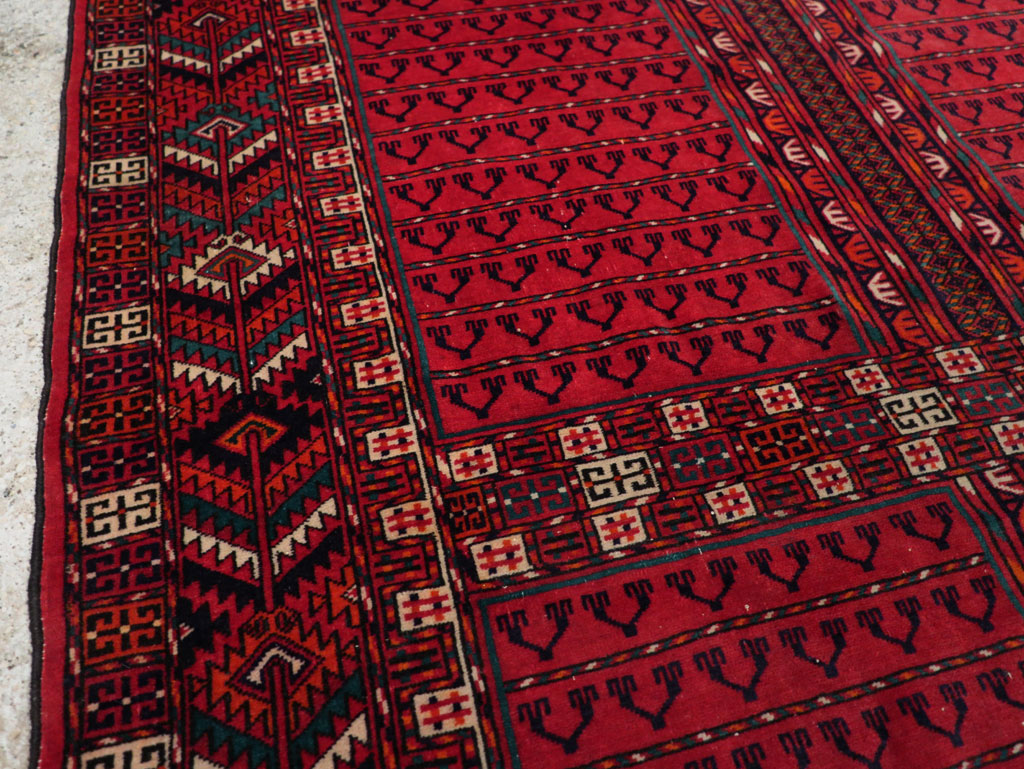 Vintage Central Asian Tekke Accent Rug, No.31915 - Gsblank