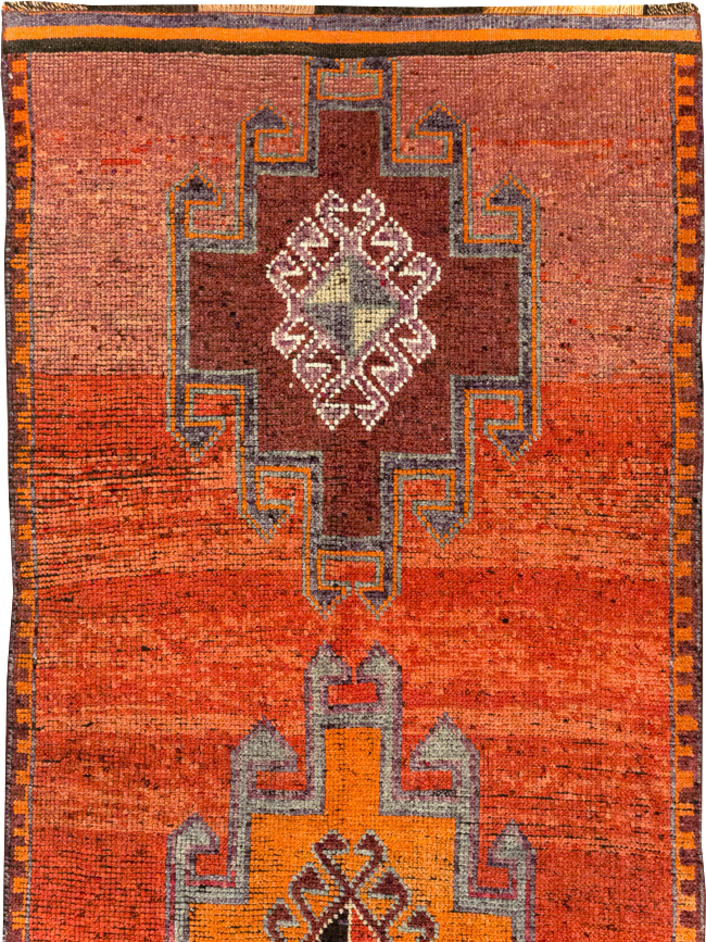 Vintage Turkish Anatolian Tribal Runner, No.31919 - Gsblank