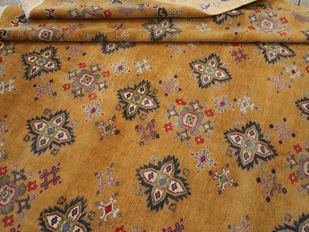 Vintage Indian Room Size Carpet, No.31921 - Gsblank