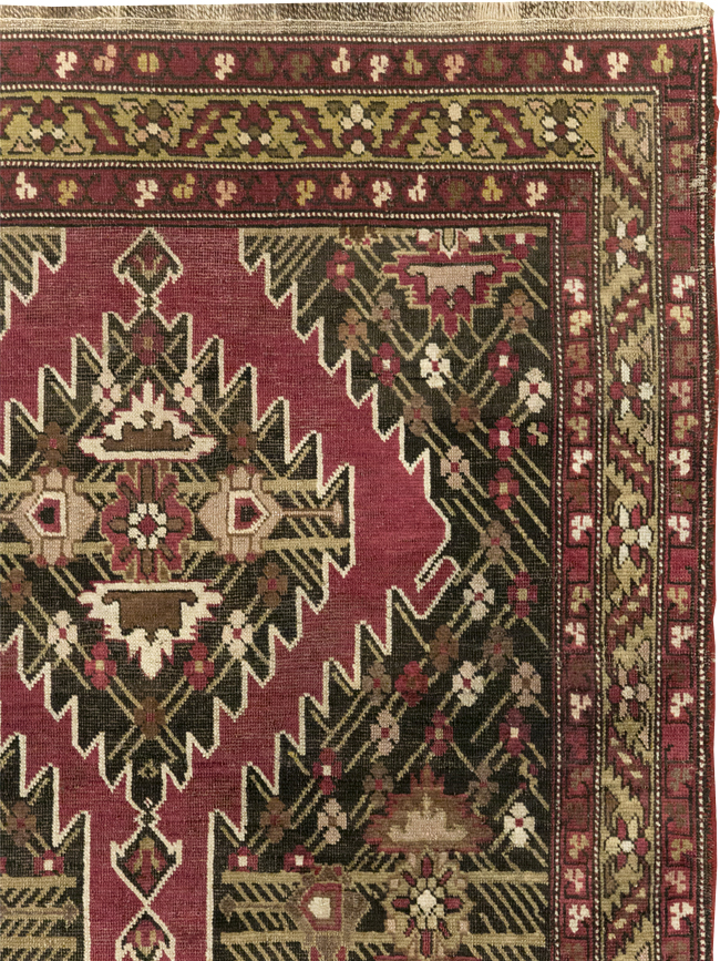 Antique Caucasian Karabagh Accent Rug, No.31923 - Gsblank