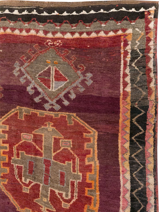 Vintage Turkish Anatolian Small Room Size Carpet, No.31925 - Gsblank