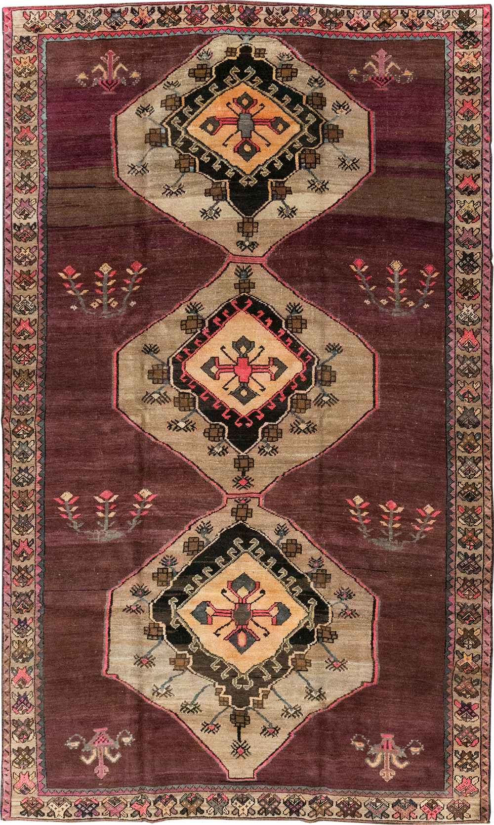 Vintage Turkish Anatolian Gallery Carpet, No.31927 - Gsblank