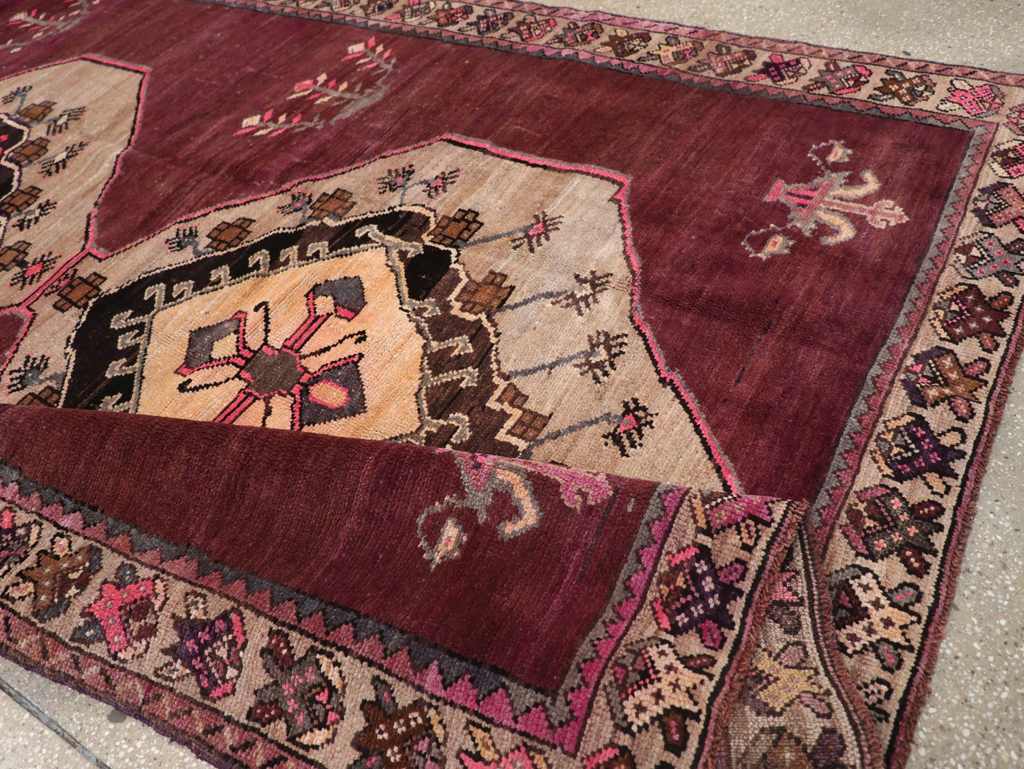 Vintage Turkish Anatolian Gallery Carpet, No.31927 - Gsblank