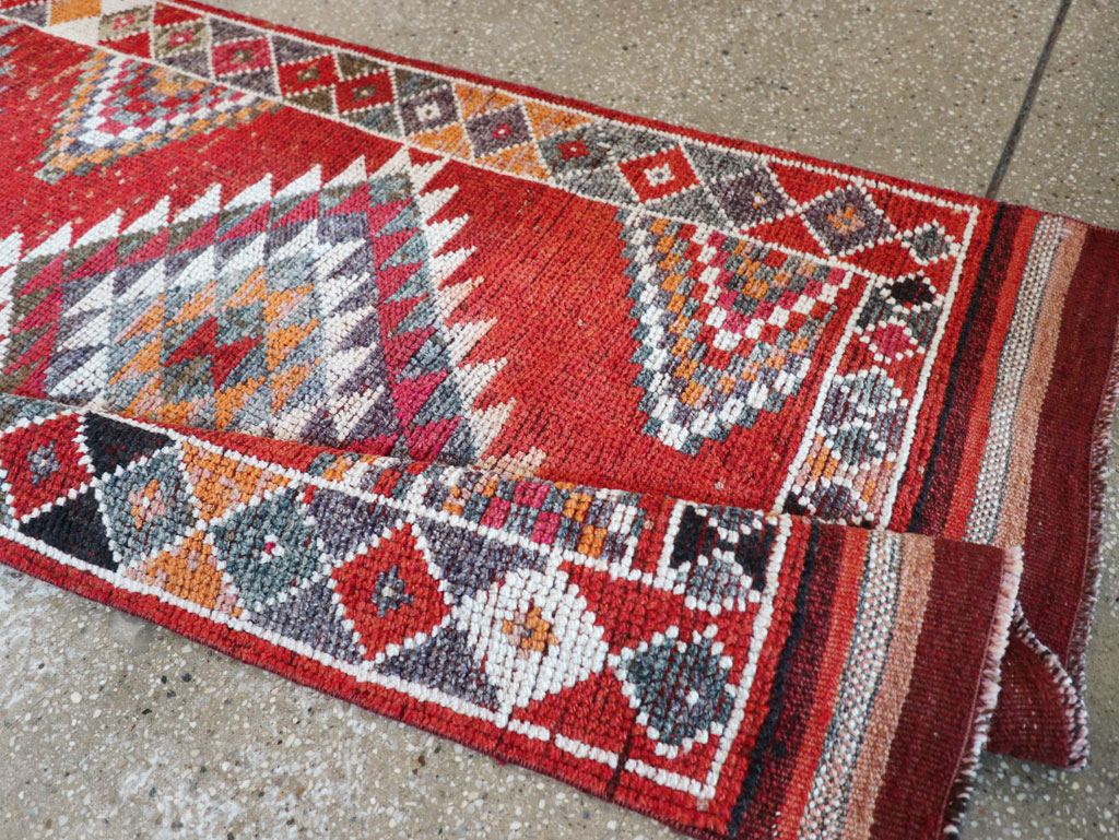 Vintage Turkish Tribal Runner, No.31934 - Gsblank