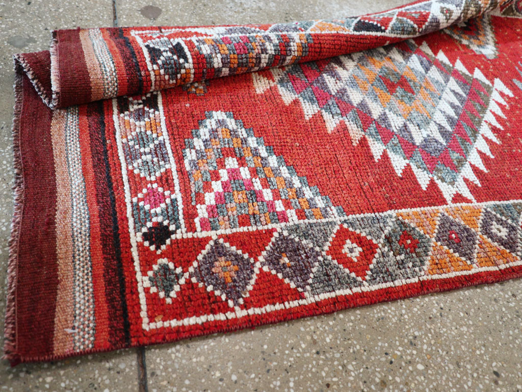 Vintage Turkish Tribal Runner, No.31934 - Gsblank