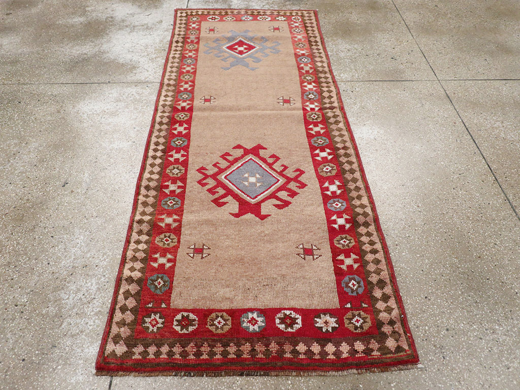 Antique Persian Camel Hair Serab Runner, No.31940 - Gsblank