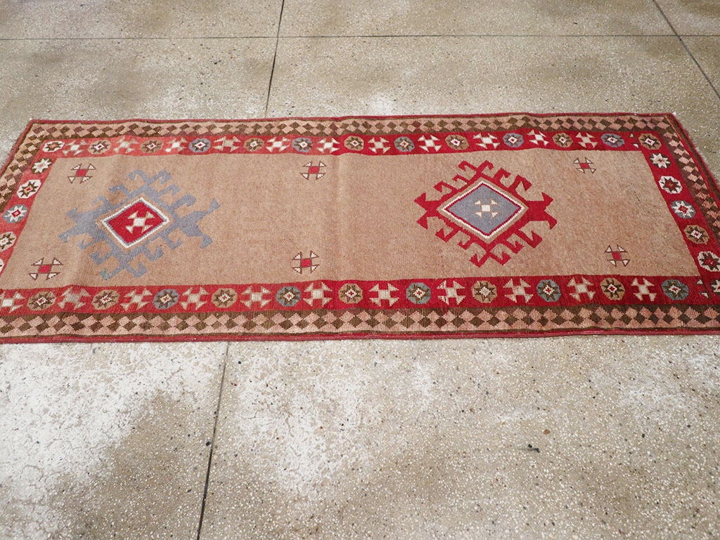 Antique Persian Camel Hair Serab Runner, No.31940 - Gsblank