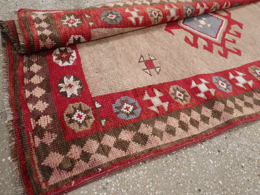Antique Persian Camel Hair Serab Runner, No.31940 - Gsblank