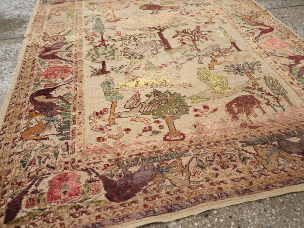 Antique Pictorial Kayseri Rug, No.31951 - Gsblank