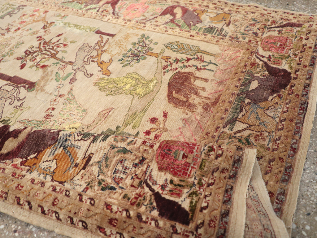 Antique Pictorial Kayseri Rug, No.31951 - Gsblank