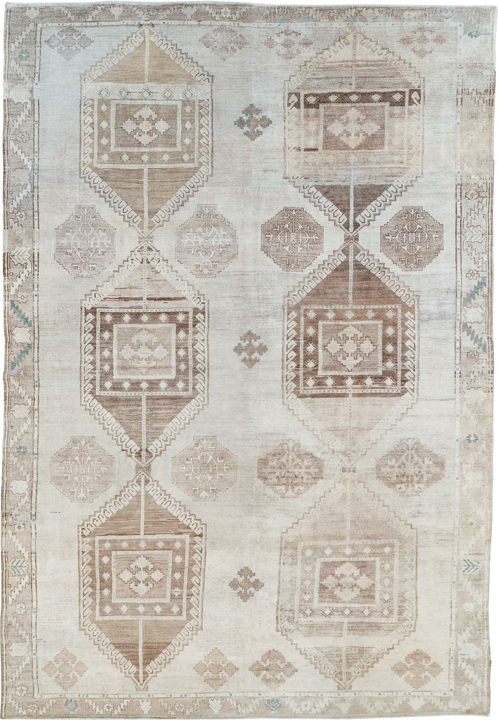 Vintage Turkish Anatolian Room Size Carpet, No.31952 - Gsblank