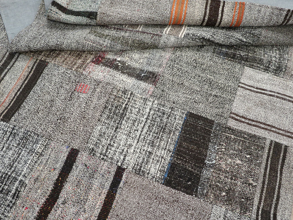 Contemporary Turkish Flatweave Small Room Size Carpet, No.31962 - Gsblank