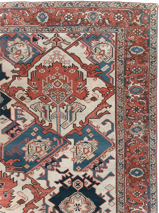 Antique Persian Heriz Carpet, No.31965 - Gsblank