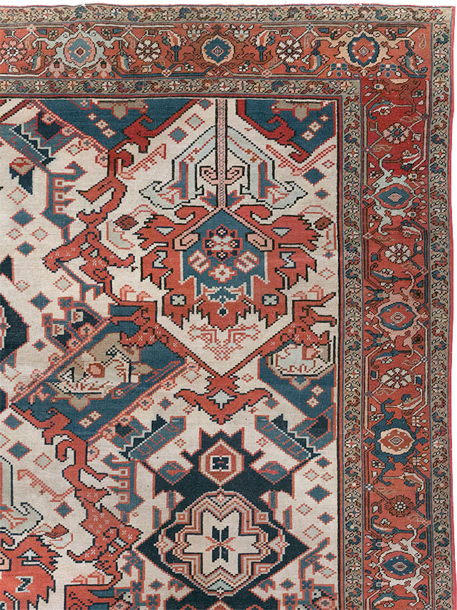 Antique Persian Heriz Carpet, No.31965 - Gsblank