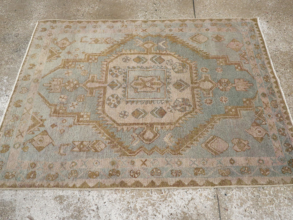 Vintage Persian Malayer Throw Rug, No.31970 - Gsblank