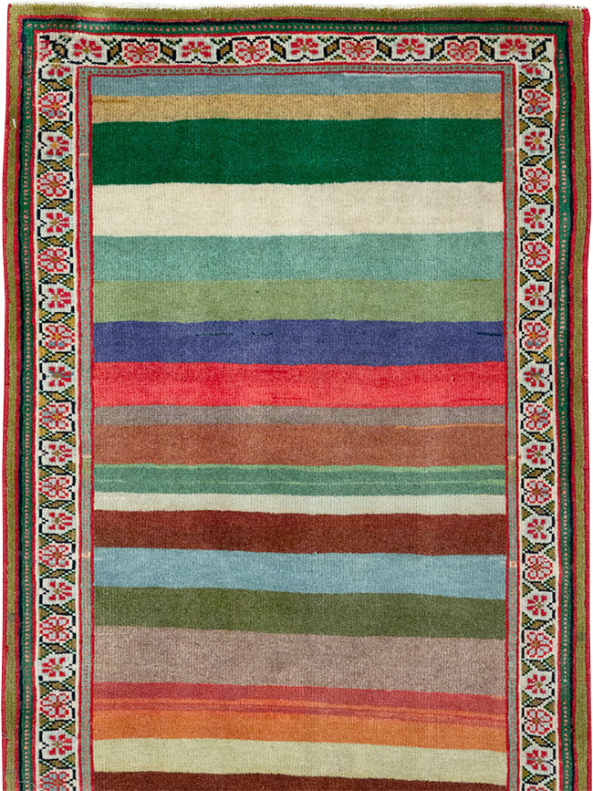 Vintage Persian Mahal Throw Rug, No.31978 - Gsblank