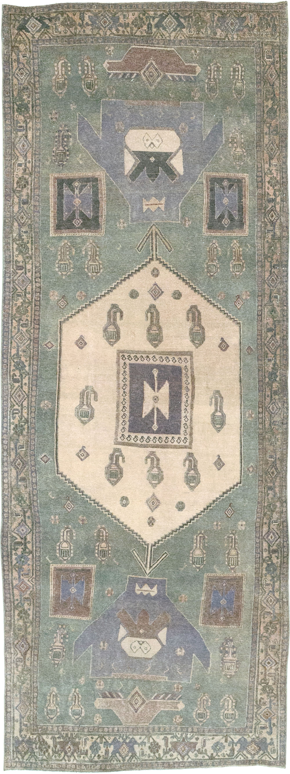 Vintage Persian Bidjar Runner, No.31979 - Gsblank