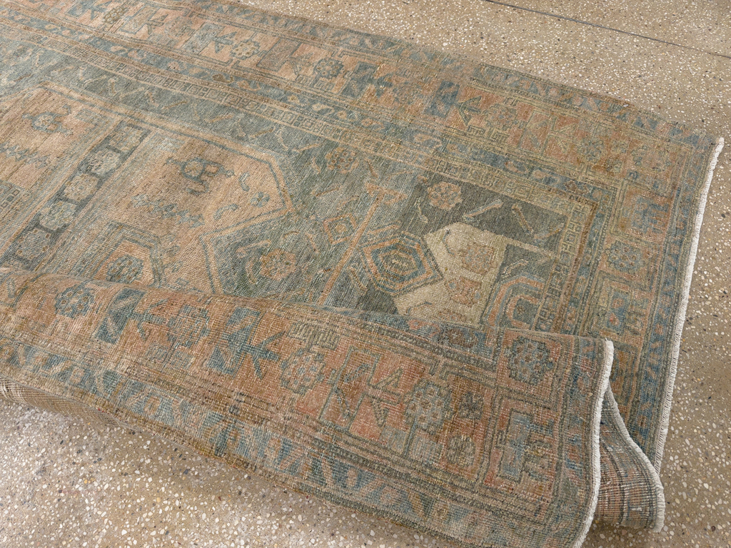 Antique Persian Lori Small Gallery Carpet, No.31981 - Gsblank