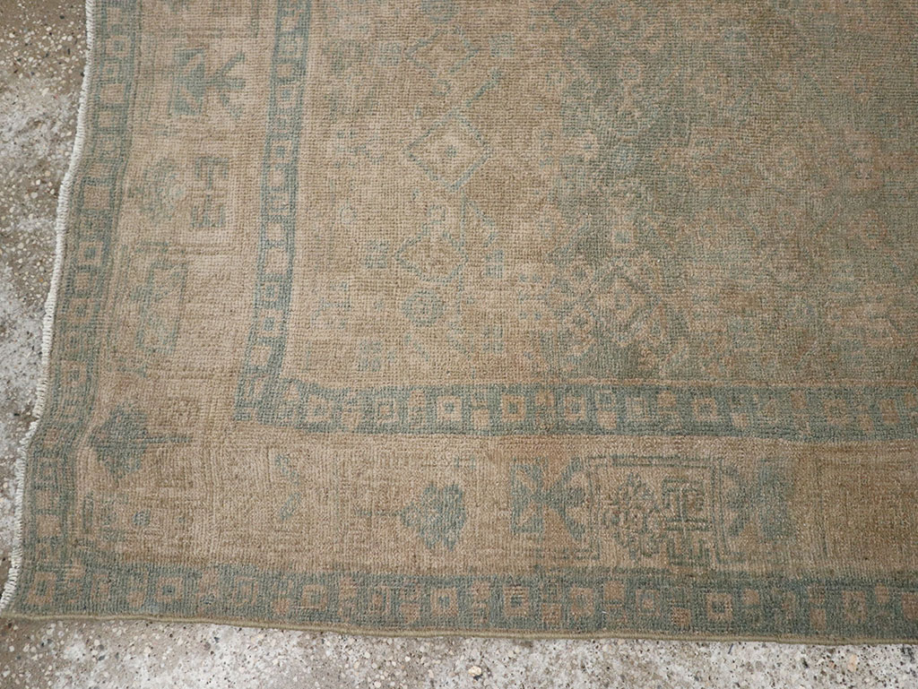 Antique Persian Kurdish Rug, No.31996 - Gsblank