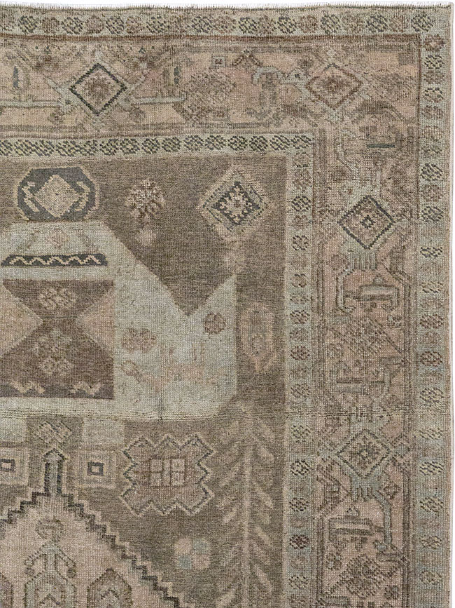 Antique Persian Kurdish Small Gallery Rug, No.31997 - Gsblank