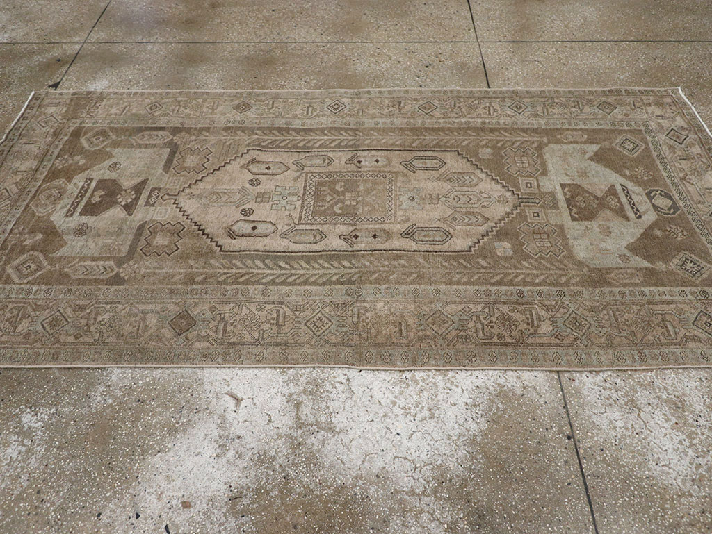 Antique Persian Kurdish Small Gallery Rug, No.31997 - Gsblank