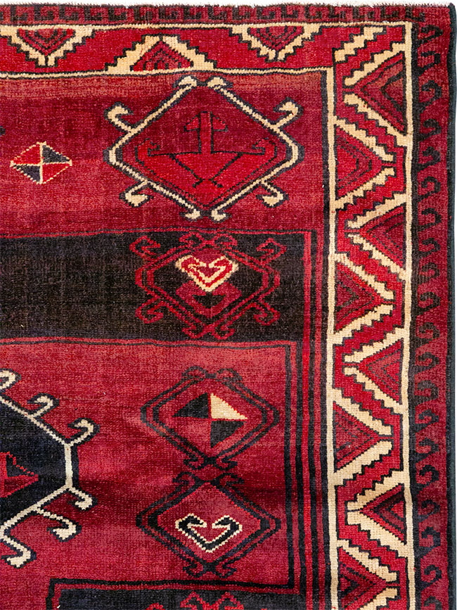 Vintage Persian Lori Square Accent Rug, No.31998 - Gsblank