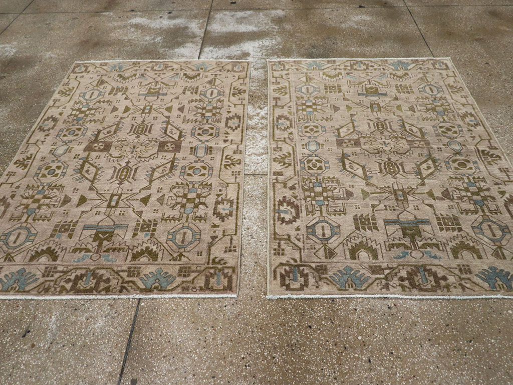 Vintage Persian Malayer Throw Rug (Pair: 1 of 2), No.32016 - Gsblank