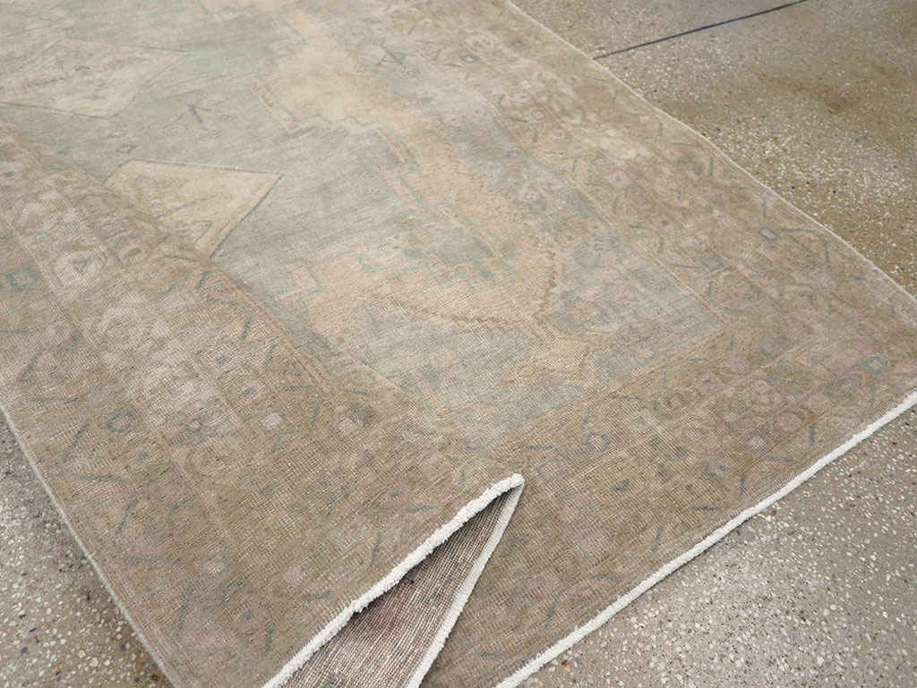 Vintage Persian Afshar Accent Rug, No.32025 - Gsblank