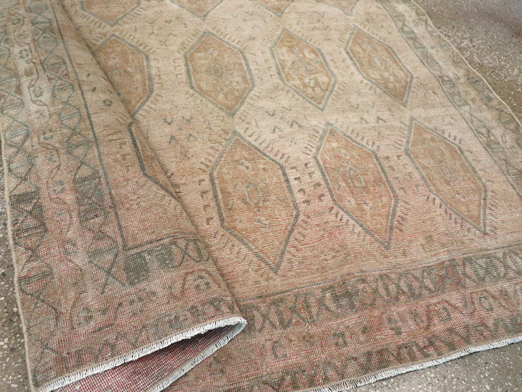 Vintage Persian Afshar Accent Rug, No.32026 - Gsblank