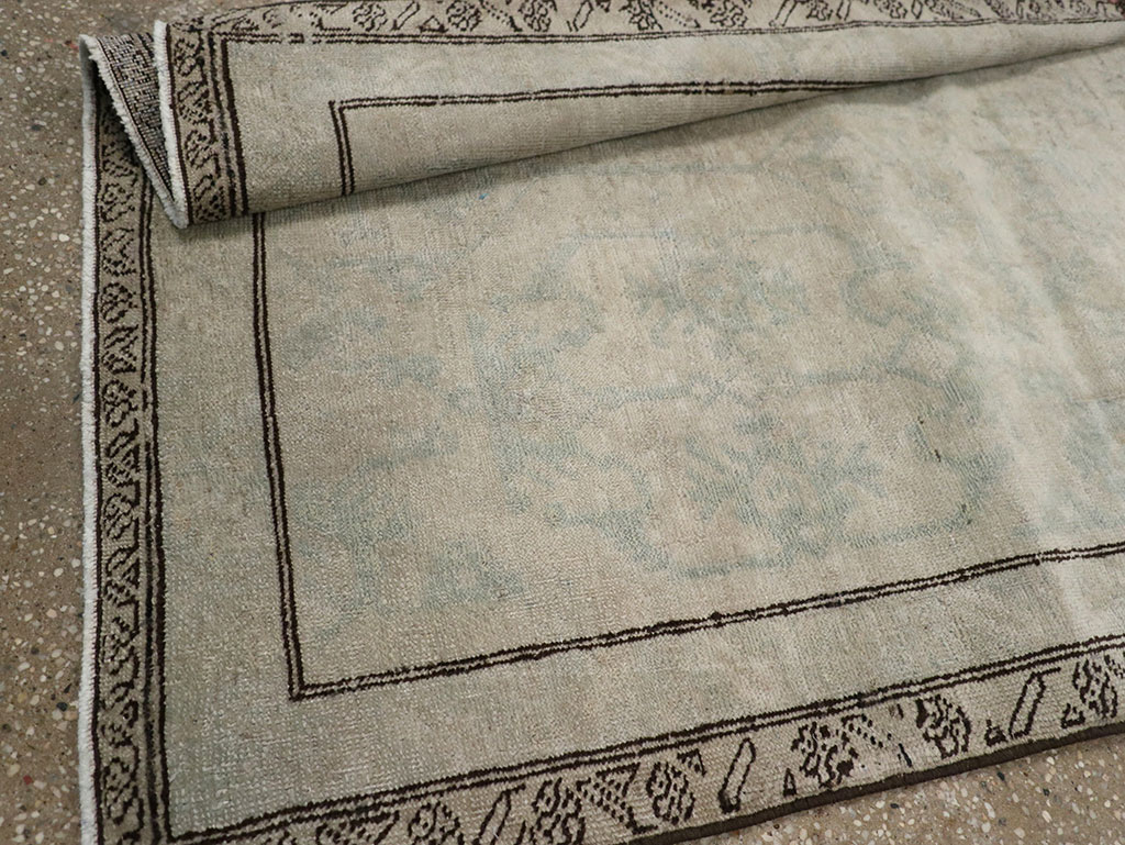 Antique Persian Ardabil Rug, No.32029 - Gsblank