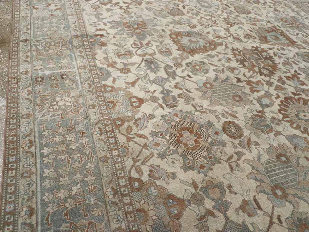 Antique Persian Tabriz Room Size Carpet, No.32032 - Gsblank
