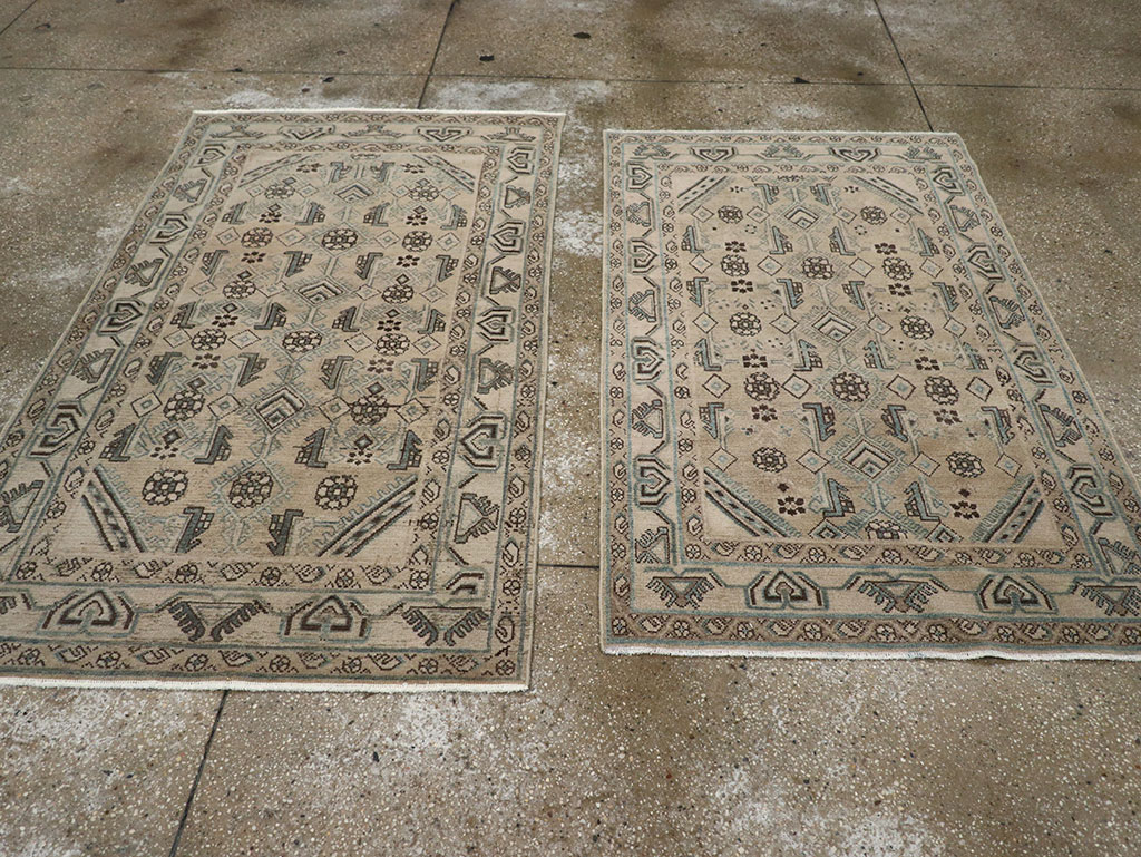 Vintage Persian Malayer Throw Rug (Pair: 1 of 2), No.32061 - Gsblank