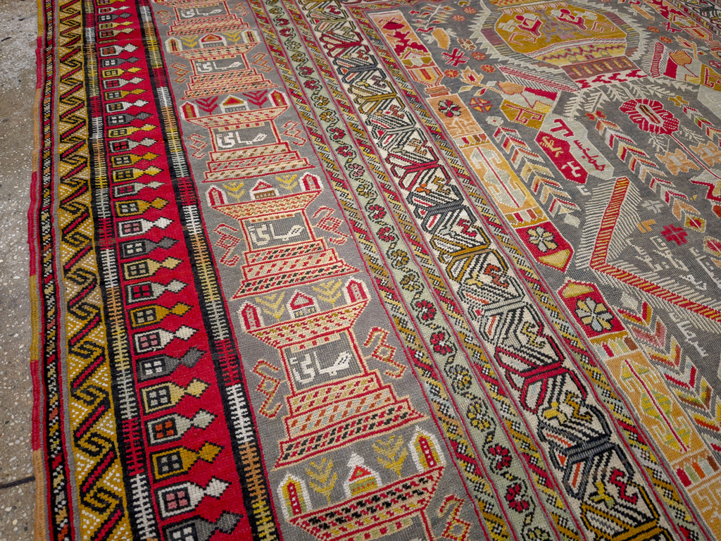 Vintage Turkish Anatolian Accent Rug, No.32074 - Gsblank
