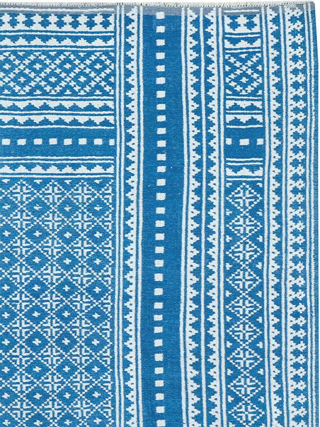 Vintage Persian Flatweave Kilim Accent Rug, No.32078 - Gsblank