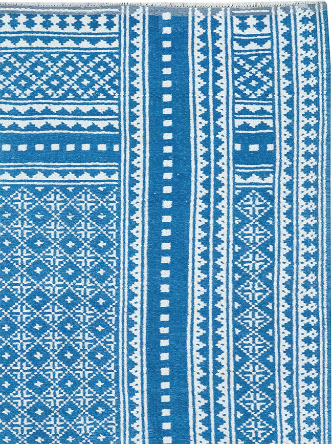 Vintage Persian Flatweave Kilim Accent Rug, No.32078 - Gsblank
