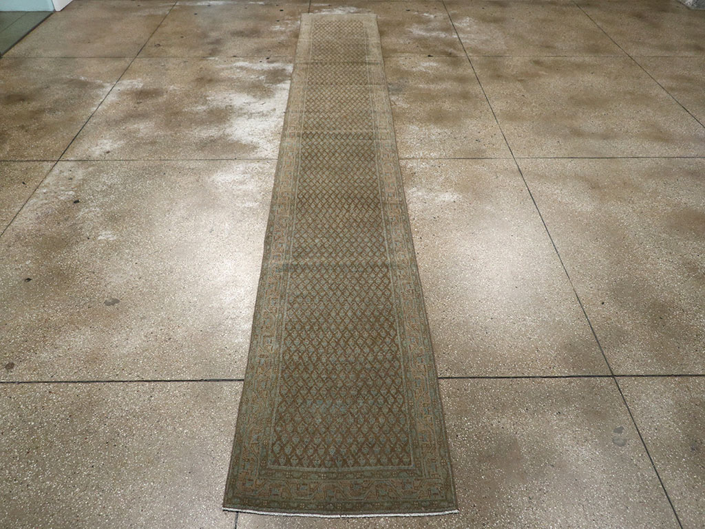Antique Persian Mahal Long Runner, No.32080 - Gsblank