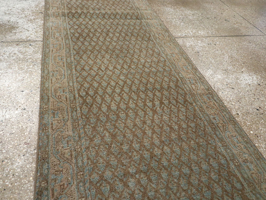 Antique Persian Mahal Long Runner, No.32080 - Gsblank